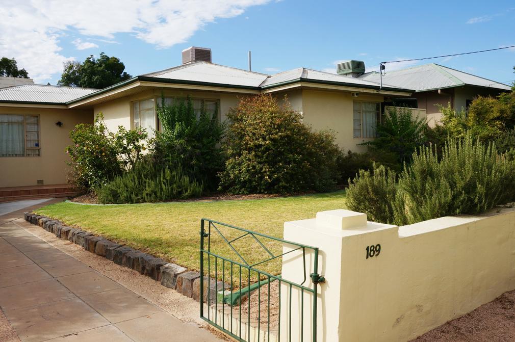 It'S On Walnut Villa Mildura Oda fotoğraf